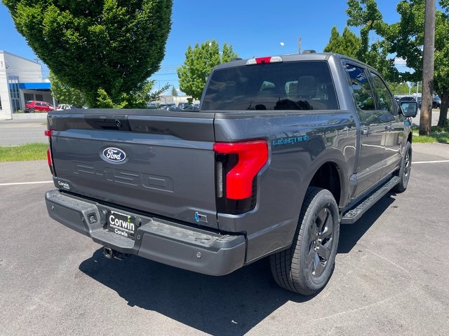 2025 Ford F-150 Lightning photo 15