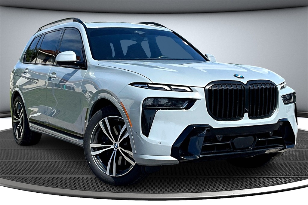 2023 Bmw X7 xDrive40i photo 3