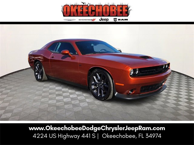 2023 Dodge Challenger GT's photo