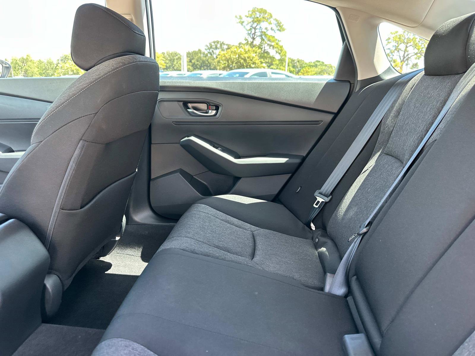 2023 Honda Accord LX photo 12