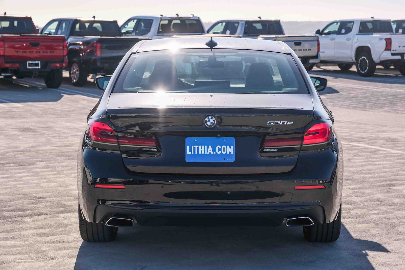 2023 Bmw 530e 5-Series photo 3