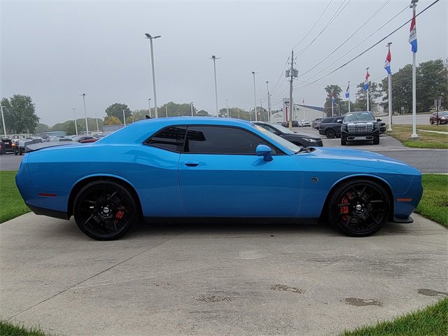 2016 Dodge Challenger SRT8 Hellcat photo 3