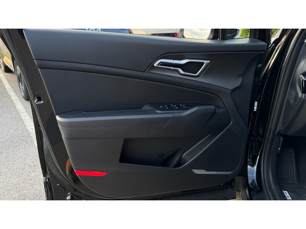 2026 Kia Sportage Hybrid LX photo 22