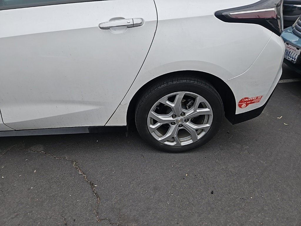 2019 Chevrolet Volt Premier photo 4