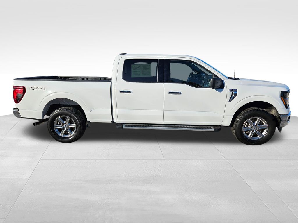 2024 Ford F-150 XLT photo 2