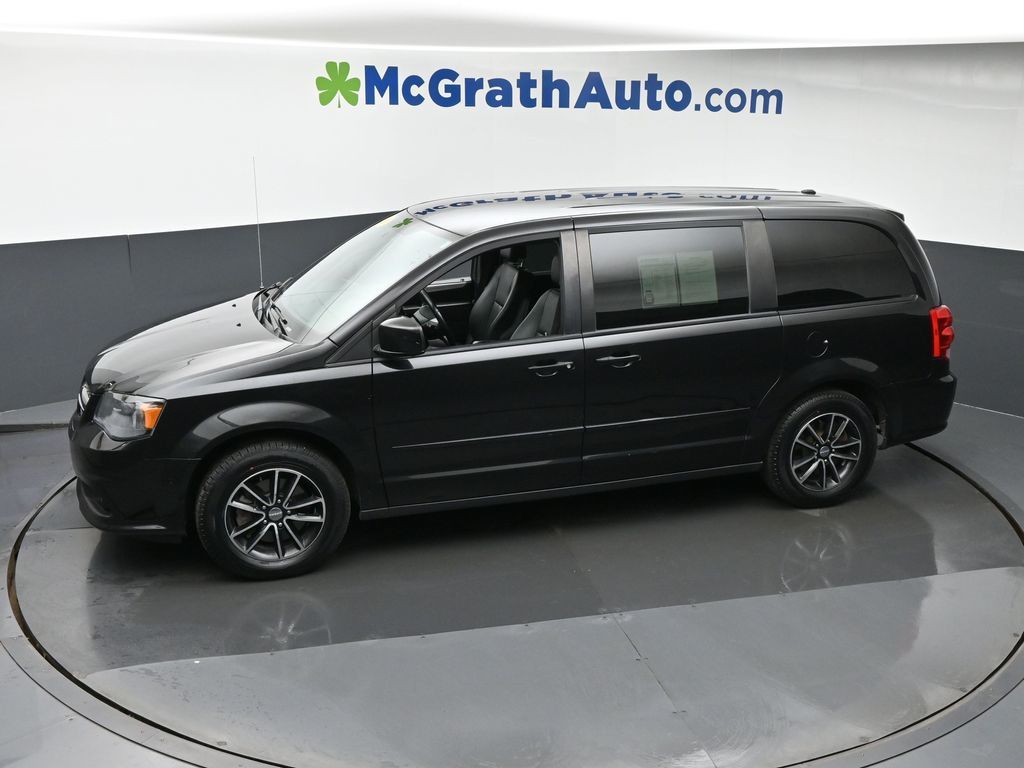 2016 Dodge Grand Caravan R/T photo 17