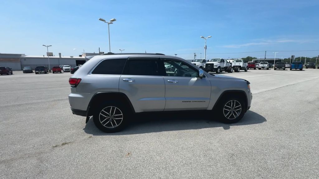 2019 Jeep Grand Cherokee Limited photo 7