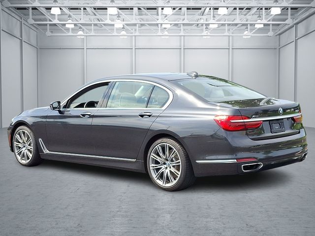 2019 Bmw 750i xDrive Sedan photo 6