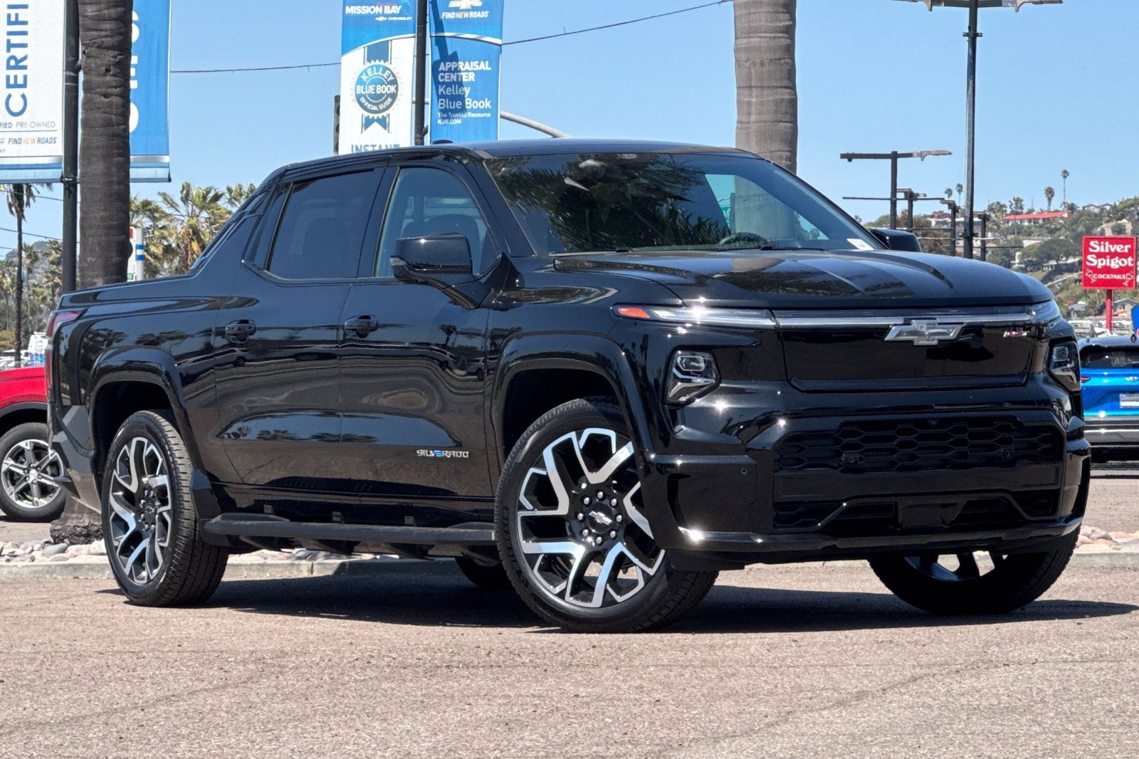 2024 Chevrolet Silverado EV RST photo 2