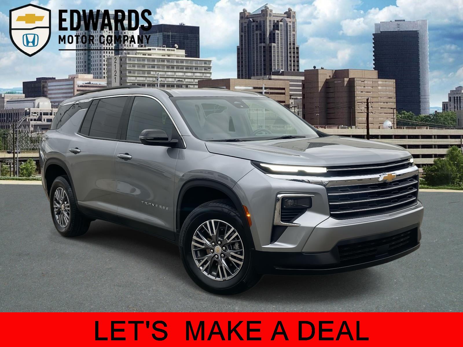 2025 Chevrolet Traverse LT's photo