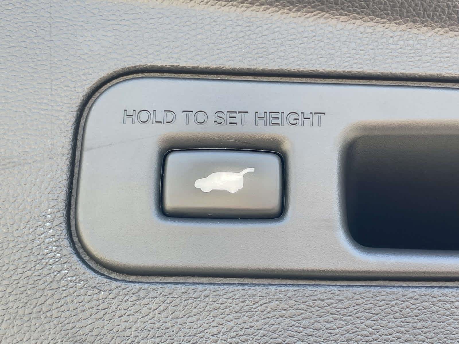 2022 Acura MDX Technology SH-AWD photo 17