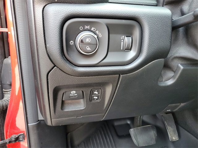 2020 Ram 1500 Rebel photo 18