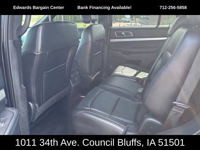 2016 Ford Explorer XLT photo 10
