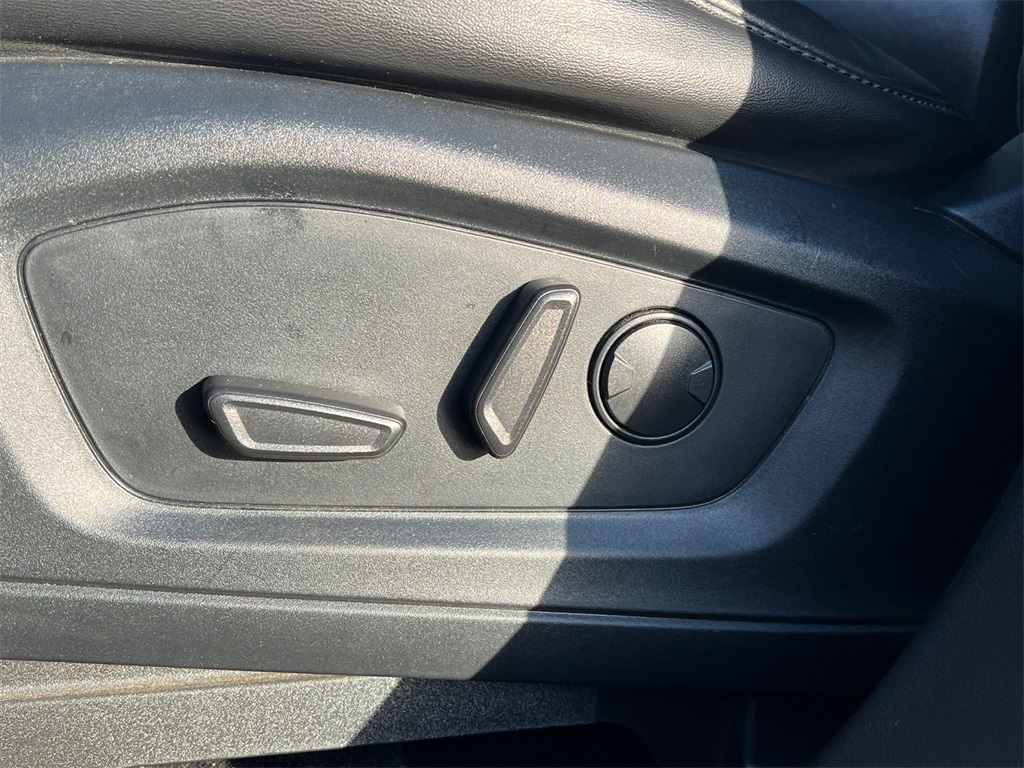 2022 Ford Explorer XLT photo 29