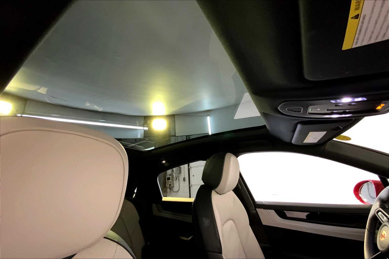 2024 Porsche Cayenne S Coupe photo 13