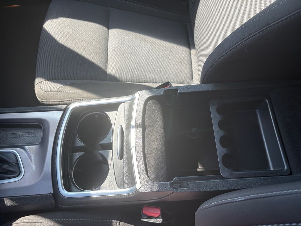 2022 Dodge Charger SXT photo 22