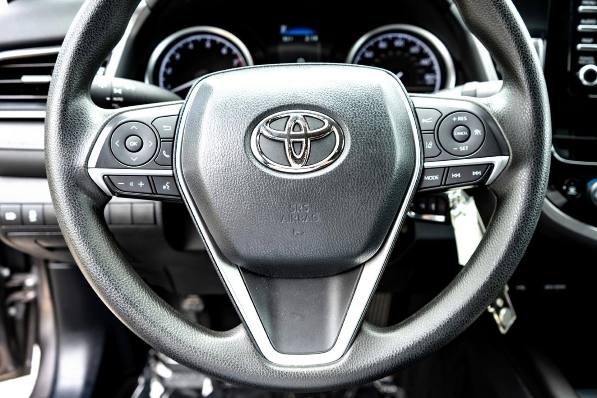 2022 Toyota Camry LE photo 15