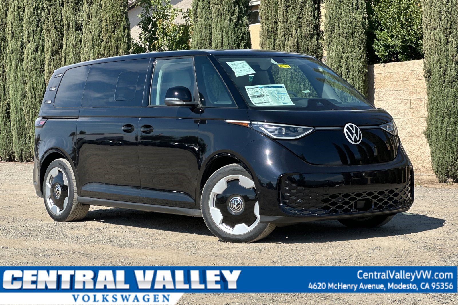 2025 Volkswagen ID. Buzz PRO S PLus's photo