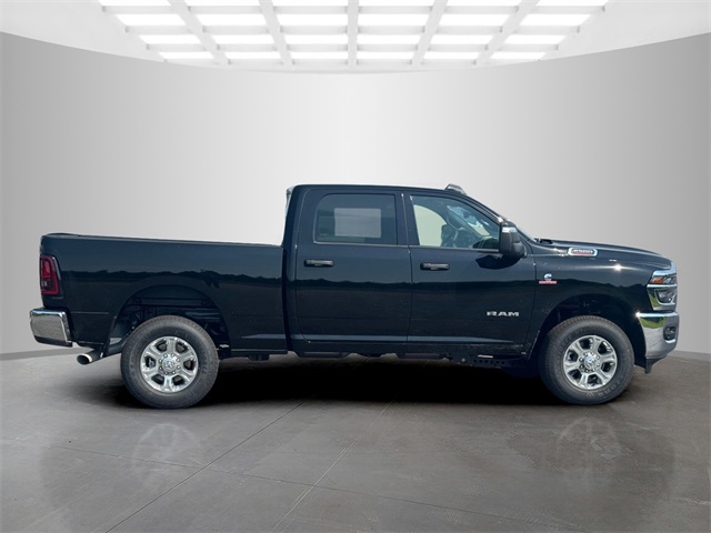 2025 Ram 2500 Big Horn photo 6