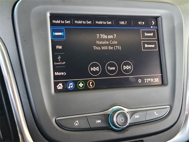 2020 Chevrolet Equinox LT photo 18
