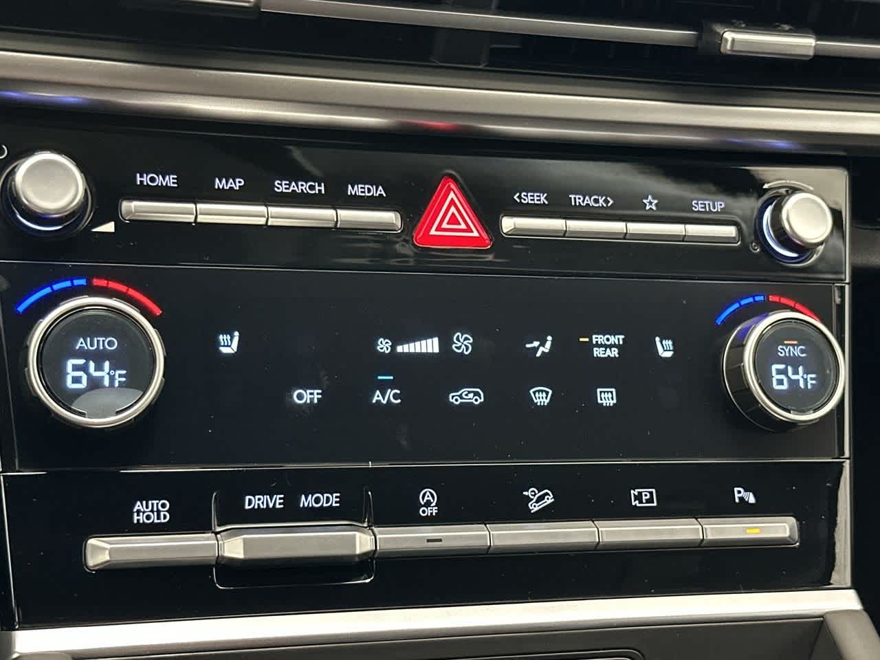 2026 Hyundai Santa Fe SEL photo 17
