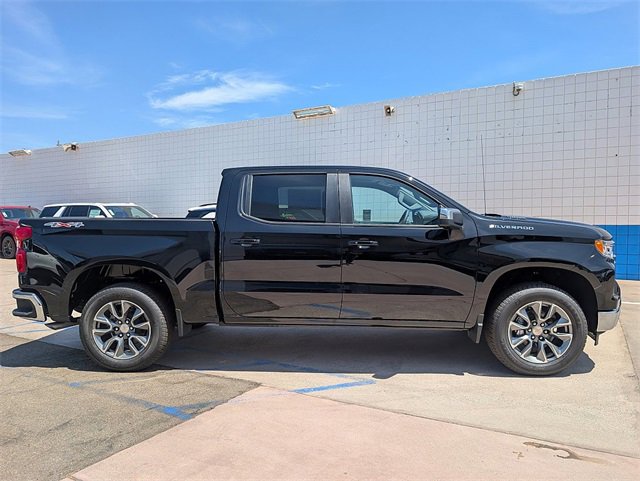 2025 Chevrolet Silverado 1500 LT photo 7