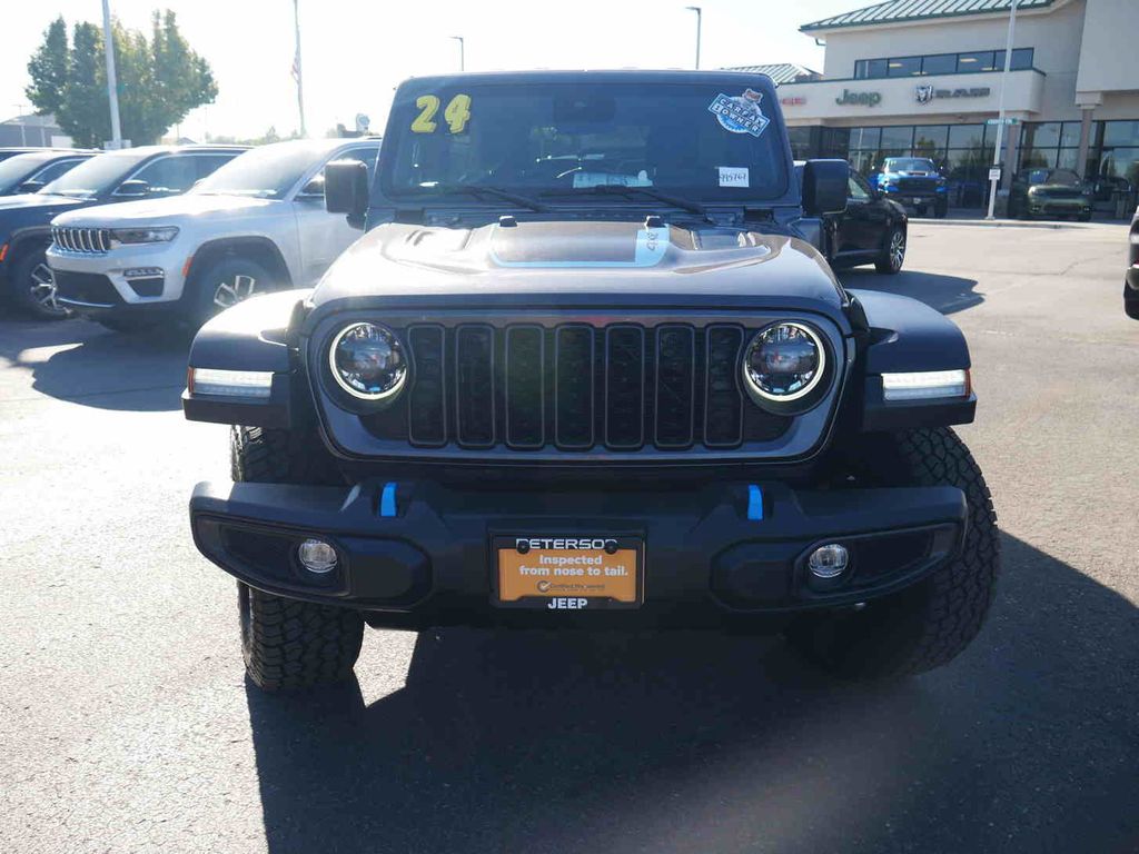 2024 Jeep Wrangler Rubicon 4xe photo 2