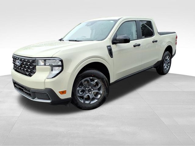 2025 Ford Maverick XLT photo 2
