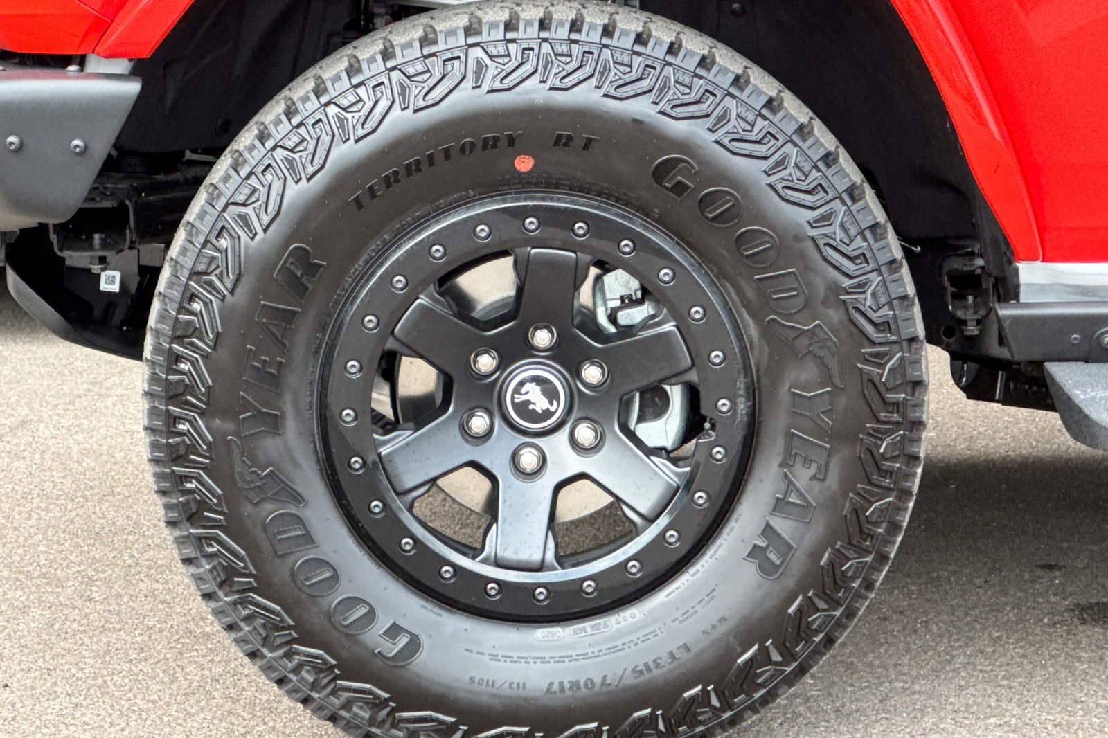 2025 Ford Bronco First Edition photo 24
