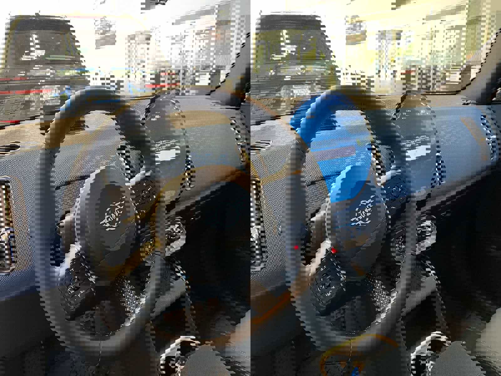 2025 Mini Cooper S ALL4 photo 11