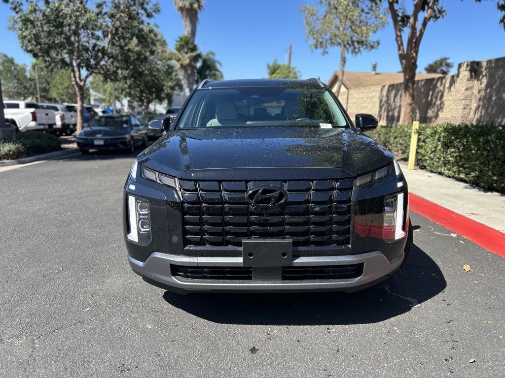 2025 Hyundai Palisade SEL photo 2