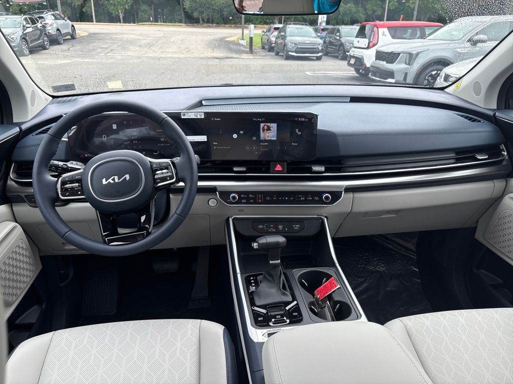 2026 Kia Carnival SX photo 24