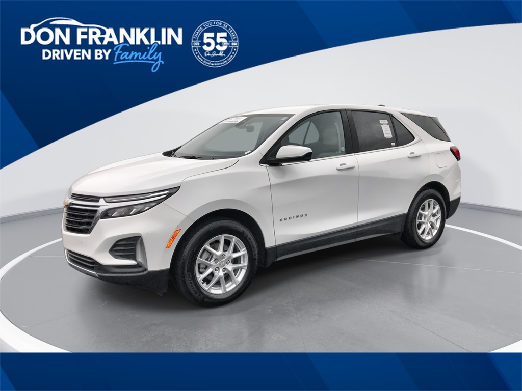 2024 Chevrolet Equinox LT's photo