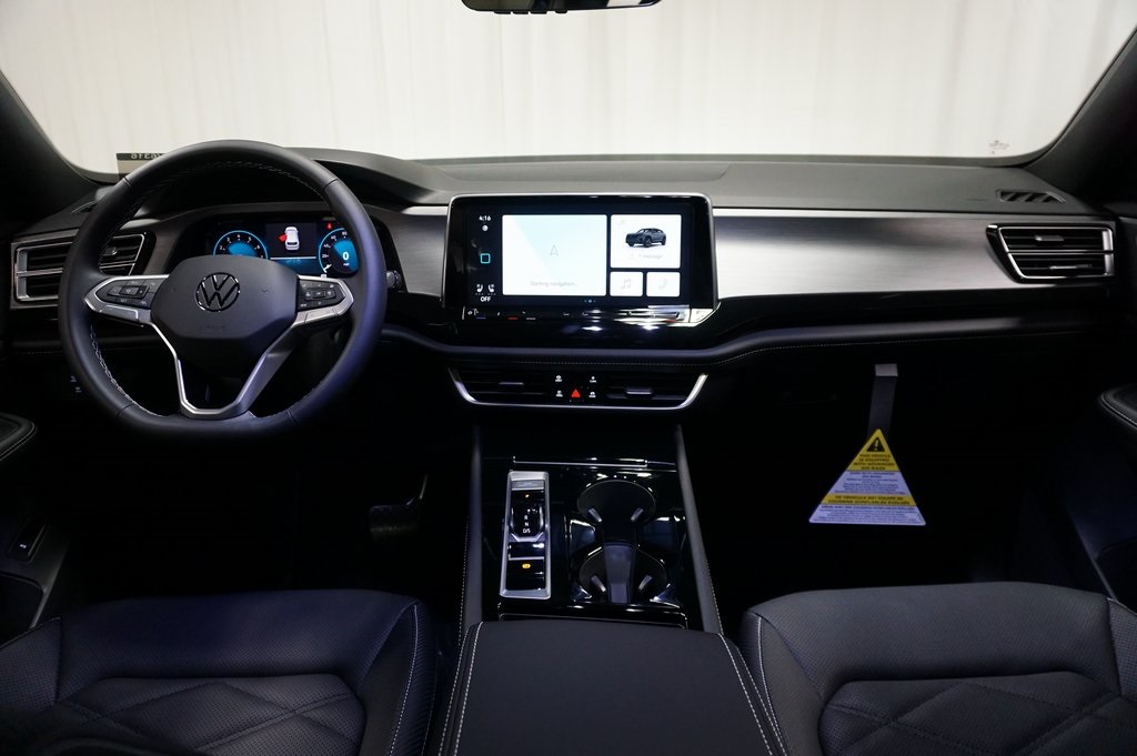 2025 Volkswagen Atlas Cross Sport SE Technology photo 14