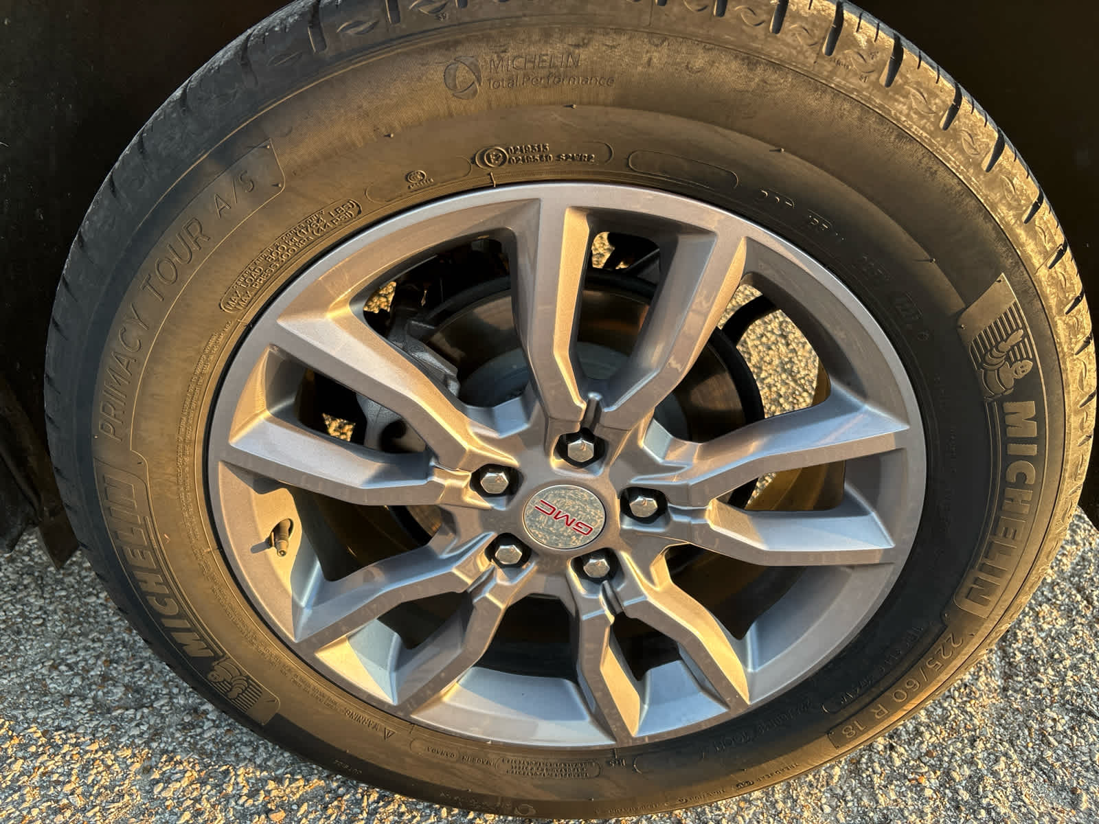 2024 Gmc Terrain SLT photo 40