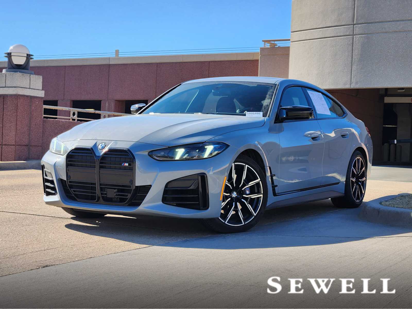 2025 BMW 4 Series M440i's photo