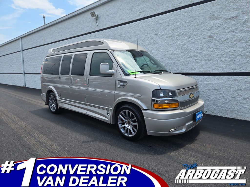Wheel Conversion Van 2019 2019 Ford Conversion Van 2019 Ford - Main Image