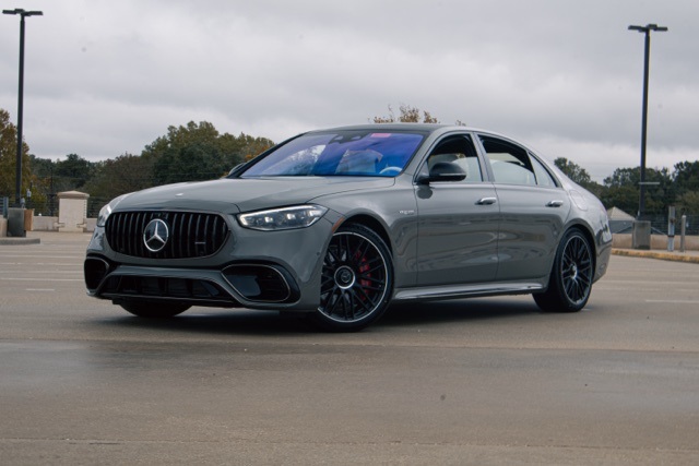 2026 Mercedes-Benz S-Class AMG S 63's photo