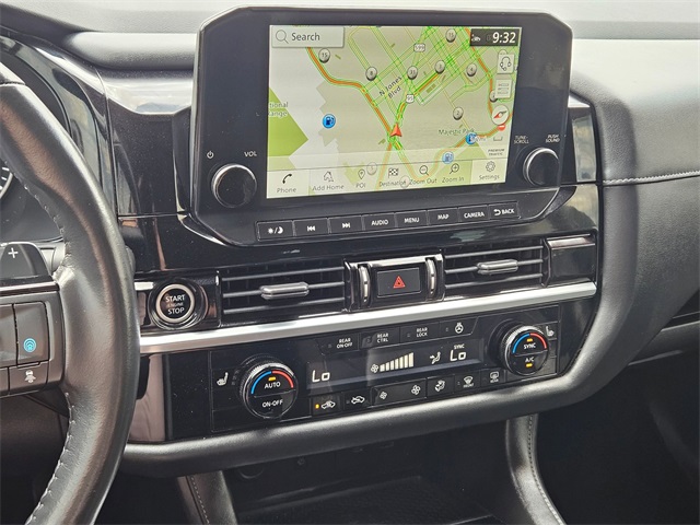 2022 Nissan Pathfinder SL photo 11