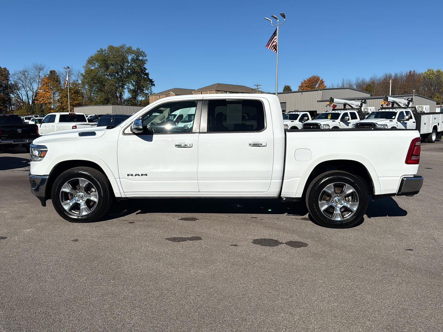 2022 Ram 1500 Laramie photo 3