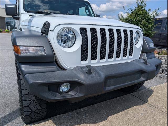 2020 Jeep Gladiator Sport photo 20