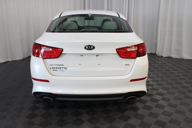 2015 Kia Optima LX photo 4
