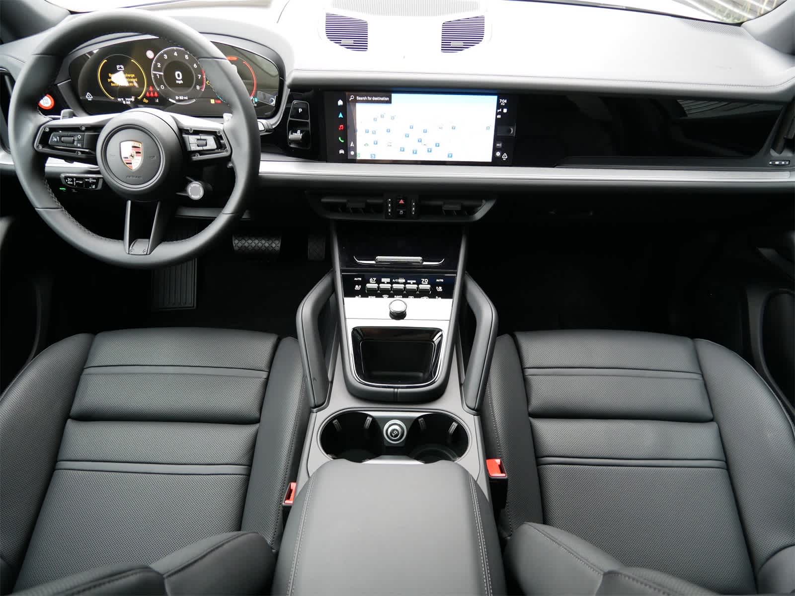 2026 Porsche Cayenne photo 7