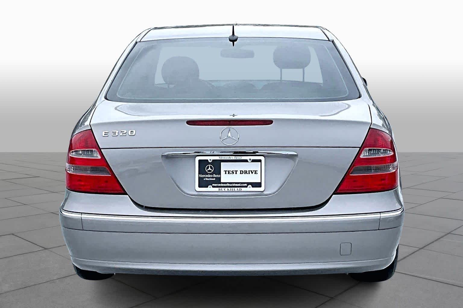 2005 Mercedes Benz E 320 photo 4