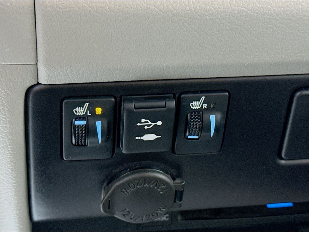 2018 Toyota Sienna XLE Premium photo 21