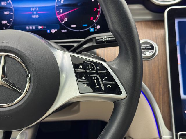 2025 Mercedes Benz C 300 photo 23