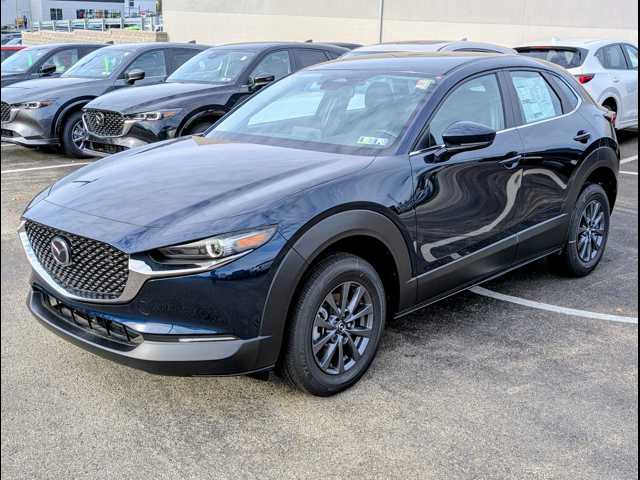 2025 Mazda CX-30 S's photo