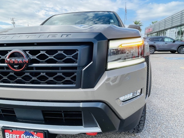 2024 Nissan Frontier PRO-X photo 7