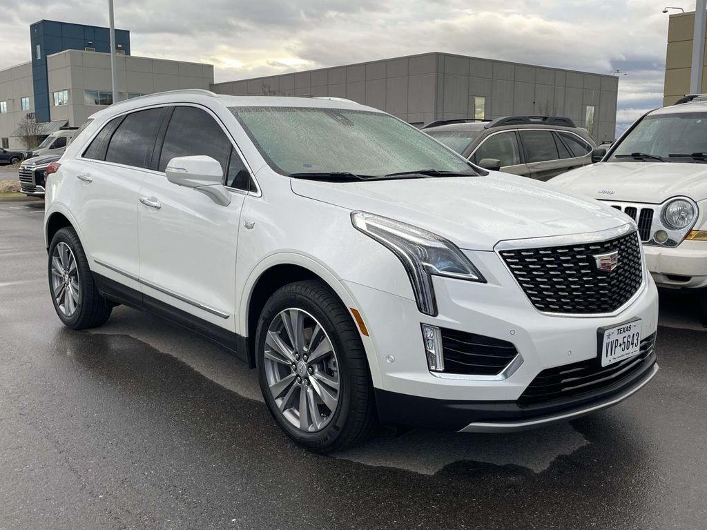 2024 Cadillac XT5 Premium Luxury's photo