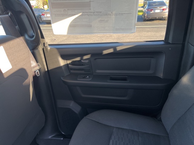 2025 Ram 2500 Tradesman photo 12